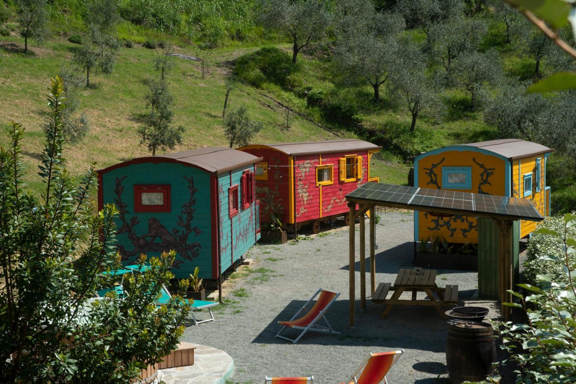 Agriturismo La Rovere - I Carrozzoni Gitani Коссано-Бельбо Экстерьер фото